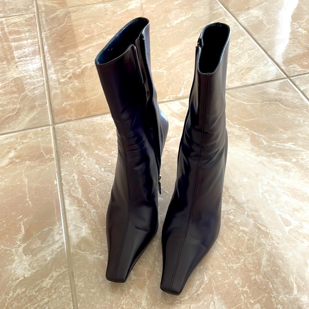 Gucci leather boots